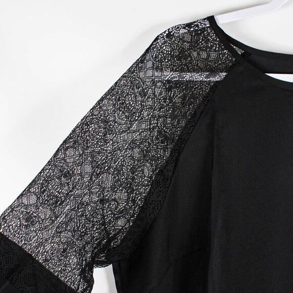 Bloomchic Halloween Crochet Lace Keyhole Bell Sleeve Blouse, NWT, 14-16 - Picture 2 of 5